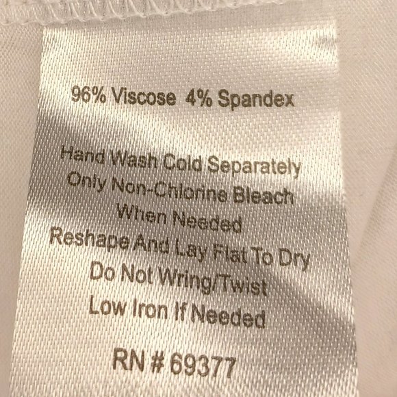 Wendy Williams Collection White Top Size Small NWT - Picture 4 of 5